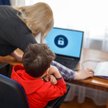 Granice kontroli dziecka w internecie