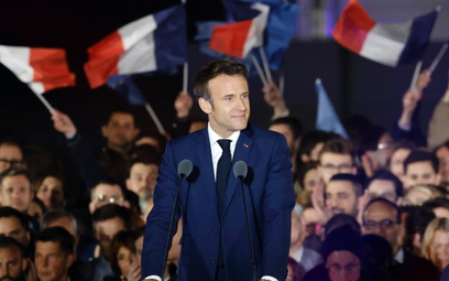 Emmanuel Macron podczas swojej drugiej kadencji musi zmierzyć się m.in. z faktem, że aż 4,9 mln Fran