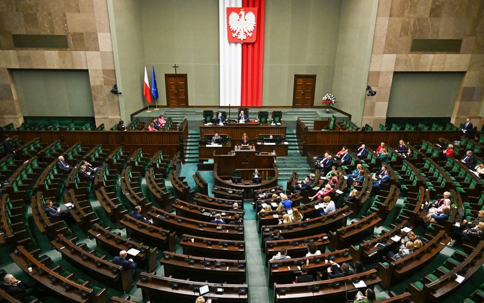 Sejm zajął się czterema projektami dotyczącymi przepisów aborcyjnych