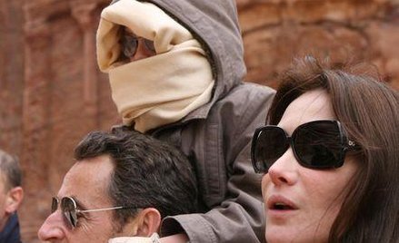 Sarkozy z Bruni i jej synem w jordańskiej Petrze