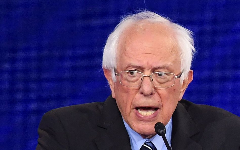 Bernie Sanders przeszedł operację, przerywa kampanię