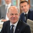 Prezydent Francji Emmanuel Macron i kanclerz Niemiec Olaf Scholz mają rozmawiać w Brukseli przy okaz