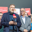 Sondaż: Koalicja Obywatelska znów trochę bliżej PiS. Poparcie wzrosło tylko Lewicy
