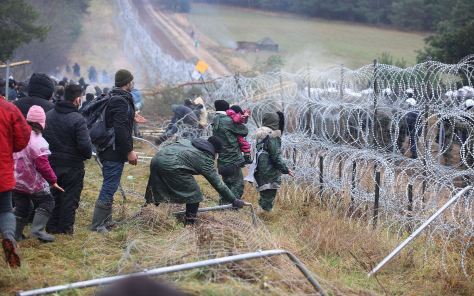 Imigranci na granicy Polski z Białorusią