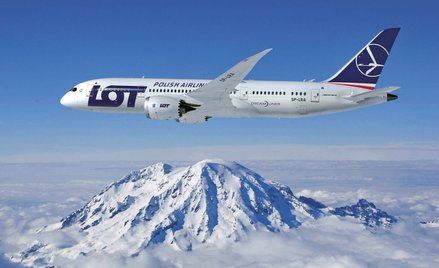 Przed padnemią LOT skracał sobie drogę, lecąc nad Rosją do Japonii, Chin i Korei