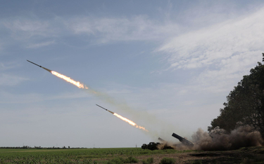Ukraińska artyleria na pozycjach ogniowych