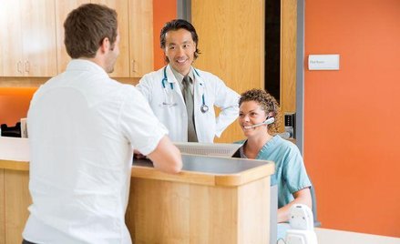 Minimalne wynagrodzenie dla etatowego pracownika szpitala