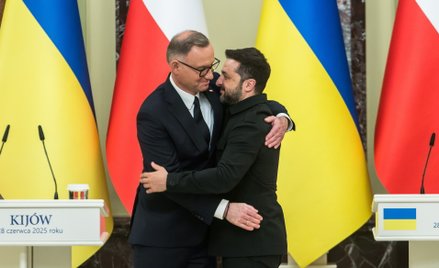 Prezydent RP Andrzej Duda oraz prezydent Ukrainy Wołodymyr Zełenski w Kijowie. Zdjęcie archiwalne z 