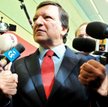 Barroso rozmawia z dziennikarzami przed spotkaniem z socjalistami i demokratami