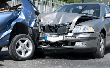 Odpowiedzialność i odszkodowania za wypadek na drodze