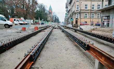 Remont torowiska na ul. Warszawskiej w Gorzowie.