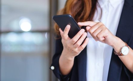 Czego rząd dowie się o logowaniu naszych telefonów?