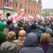 Zakaz organizacji kilku zgromadzeń w tym samym czasie i miejscu, obciążanie organizatorów odpowiedzi