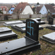 Zniszczone nagrobki w Quatzenheim