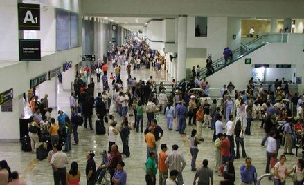 Turysta sam zapłaci za powrót z wycieczki, gdy biuro podróży ogłosi upadłość