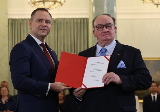 Prezydent Karol Nawrocki i powołany na jego doradcę Jacek Saryusz-Wolski