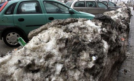 Zima bije w samorządy