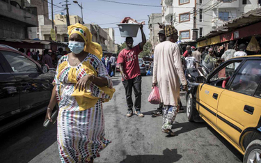 "Koronawirusowe" protesty w Senegalu. W stolicy płonęły opony