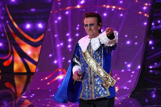 Ryszard Poznakowski z zespołu Trubadurzy podczas koncertu „Krzysztof Krawczyk. Ostatni raz zatańczys