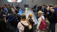 Część Polaków wracających z regionu objętego konfliktem zbrojnym wylądowała na lotnisku w Katowicach