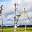 Właściciele działek coraz częściej domagają się wynagrodzenia za słupy i linie energetyczne stojące 