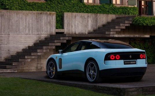 Ferrari Luce