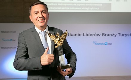 W październiku Piotr Henicz odbierał w imieniu prezesa Itaki Mariusza Jańczuka nagrodę Orła Turystyk