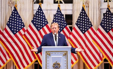 Trump łagodzi sankcje wobec Rosji. Kreml: to historyczny moment
