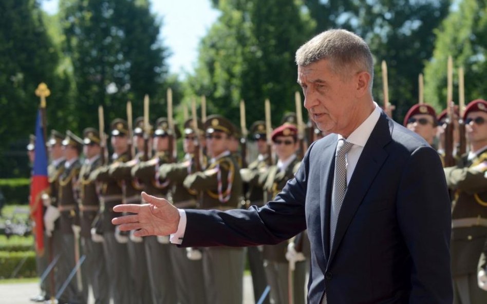 Babiš nie zamierza odejść