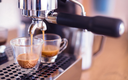 Wystarczy widok lub zapach aromatycznego espresso, by w organizmie kawosza pobudzić niektóre recepto