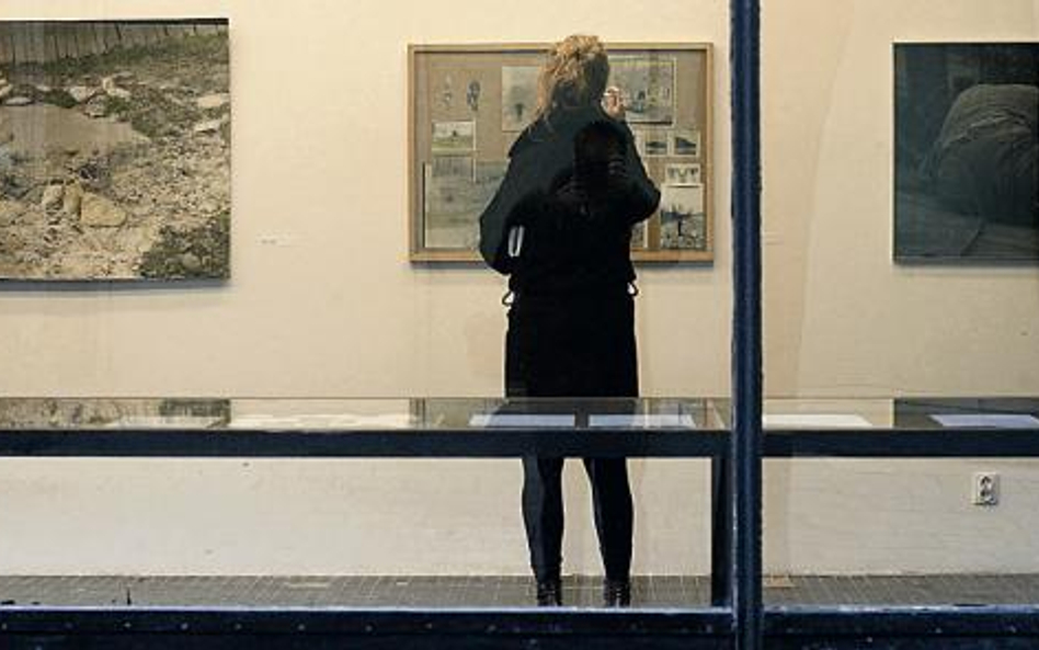 Muzeum Sztuki Nowoczesnej w Warszawie – tymczasowa siedziba przy ul. Pańskiej. Rodzącej się instytuc