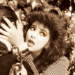 Kate Bush nie zgadza się na publikacje jej portretów. Te dostępne pochodzą z płyt