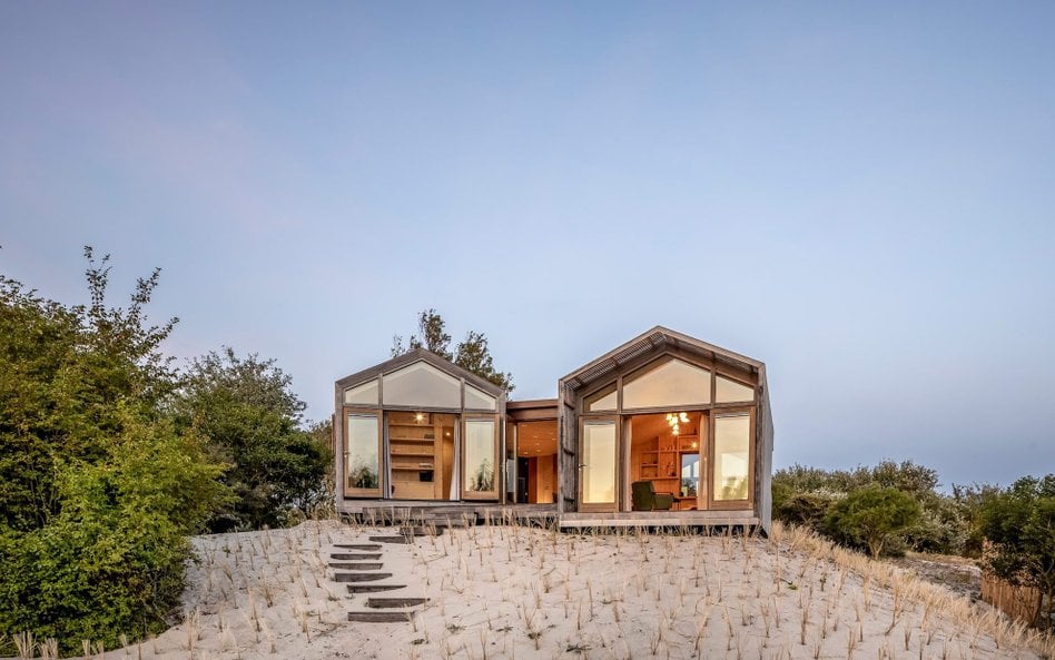 Wiele elementów domu powstało z prefabrykatów.