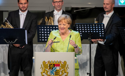 Angela Merkel pozostaje najbardziej popularnym politykiem w Niemczech