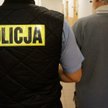 Mężczyzna zatrzymanty przez policję próbował udusić ojca