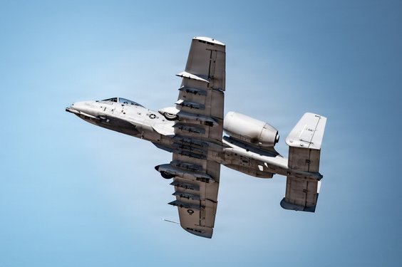 Samolot A-10 Thunderbolt II podczas pokazów w Luke Air Force Base w Arizonie, 20 marca 2026 r.