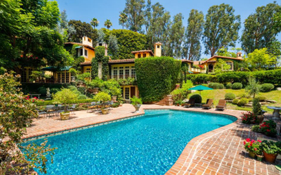 Priscilla Presley sprzedaje luksusową rezydencję w Beverly Hills