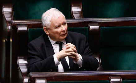 Sondaż: PiS ponad 40 miejsc w Sejmie od samodzielnych rządów