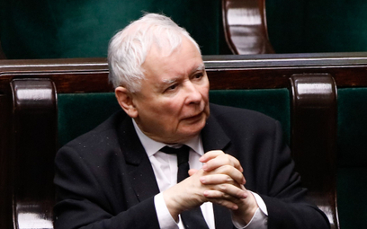 Kaczyński: Wiedzieliśmy, że wojna wybuchnie. Prezes PiS mówił o „maskirowce”