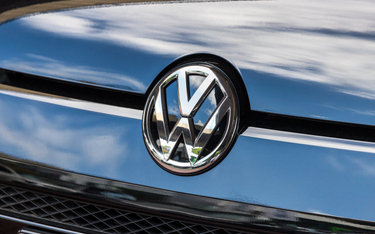 8 milionów kary dla Volkswagena i Solarisa za nieterminowe płacenie faktur