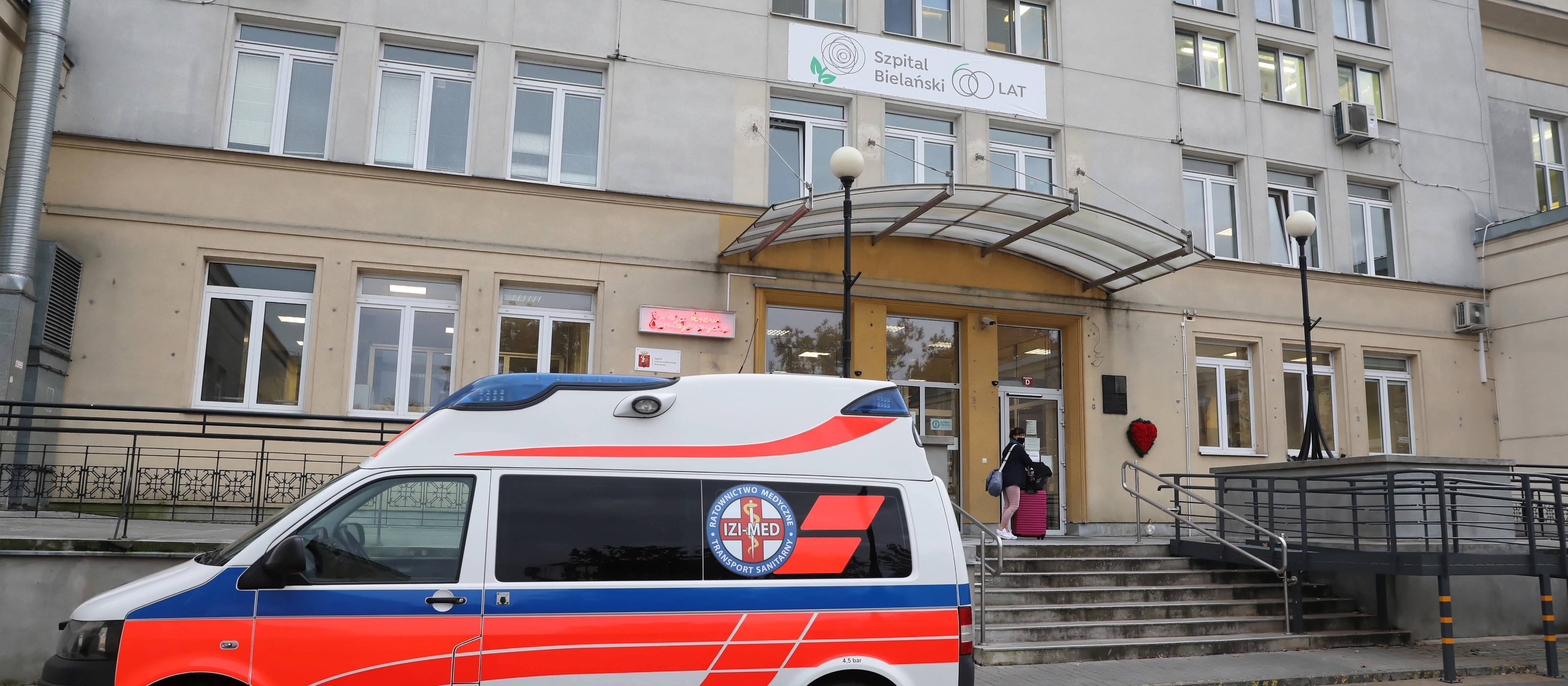 „Zagrożenie dla pacjentów i pełna patologia”. Dyrektorka szpitala ujawnia prawdę