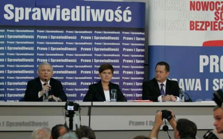 PiS o złym Tusku, Rosji, Niemcach i zagrożonej demokracji