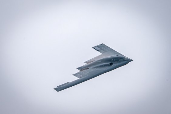 Amerykański bombowiec strategiczny B-2 Spirit z bazy Whiteman w Missouri
