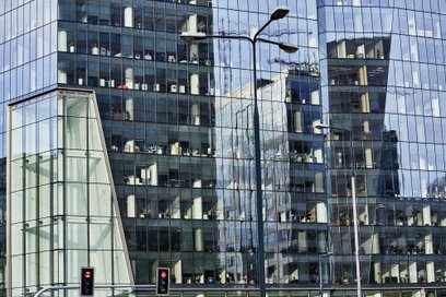 Biurowa Warszawa się kurczy. Nadchodzi fala podwyżek czynszów