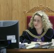 Stwierdzając nieważność decyzji, sąd nie rozpatruje sprawy