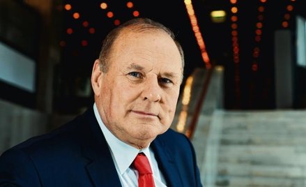 Rozmowa Mazurka z Janem Tomaszewskim: legenda piłki nożnej o alkoholu w sporcie