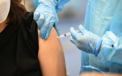Rząd zachęca do szczepień. Niezaszczepieni dostaną smsy