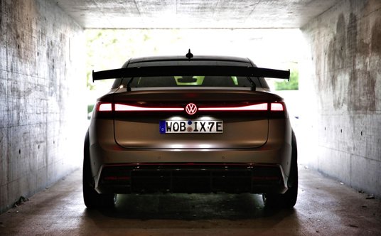 Volkswagen ID.X Performance Concept