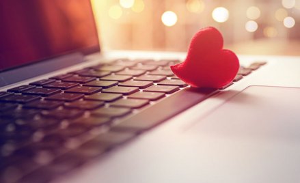 91 milionów internetowych randkowiczów