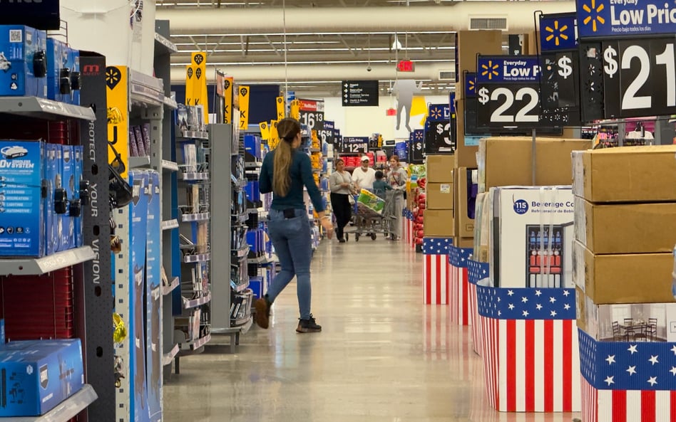 Sklep Walmart w Oceanside w Kalifornii